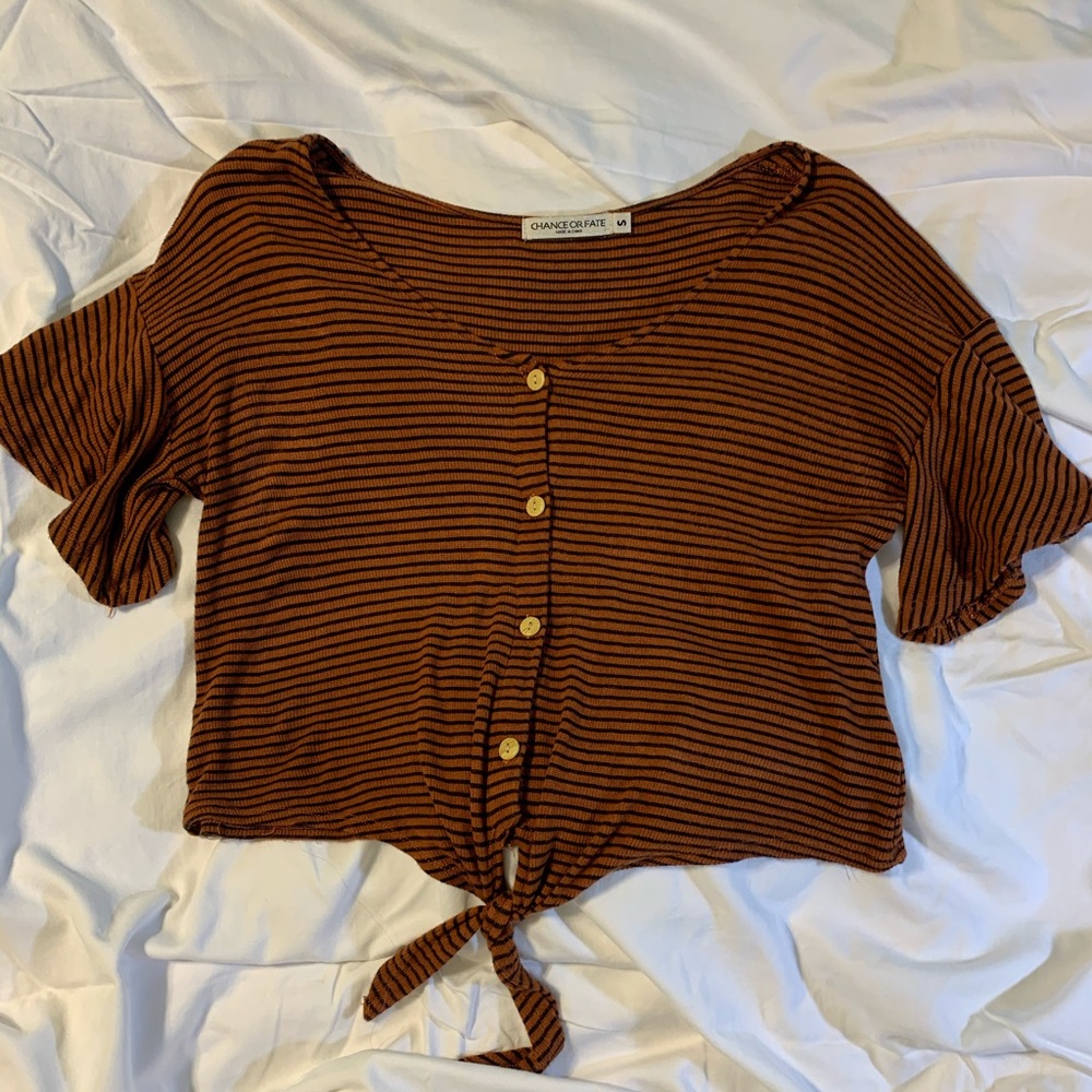 Women’s short sleeve crop tee
